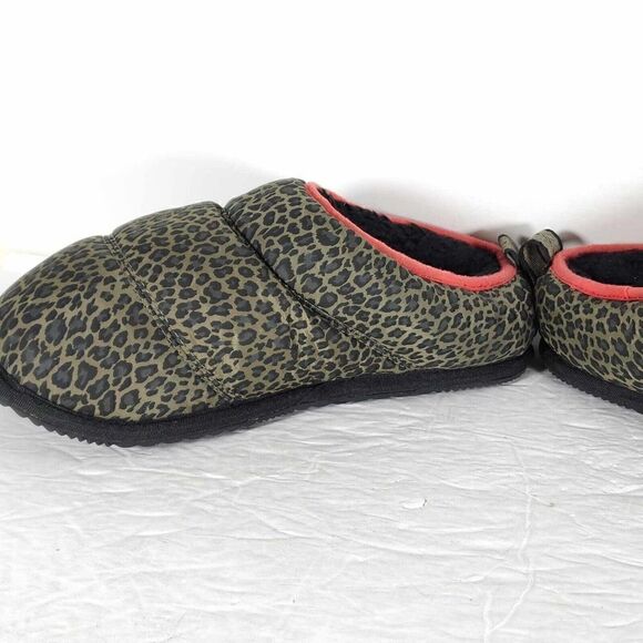 Sorel Women’s Go Bodega Run US8 Animal Print Lined Indoor/Outdoor Slippers - Picture 7 of 13